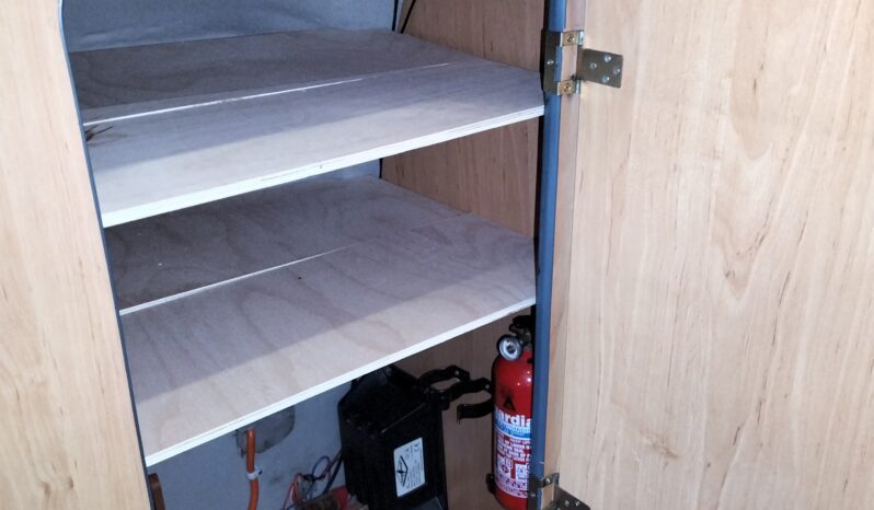 DRIVELODGE SPORTSMAN 2 BERTH HIGH TOP CAMPERVAN TOYOTA HIACE 2.5 DIESEL full