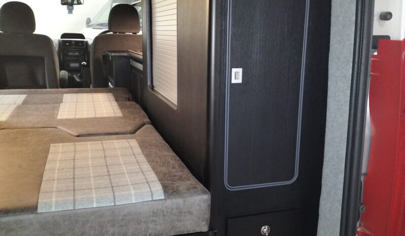 FIAT SCUDO PANORAMA FAMILY 2 BERTH CAMPERVAN AVC TRAVERSE LIKE PEUGEOT EXPERT full
