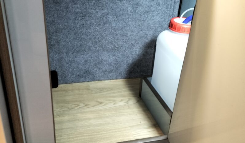 VOLKSWAGEN TRANSPORTER T6.1 T28 HIGHLINE POP-TOP CAMPERVAN *STUNNING THROUGHOUT* full