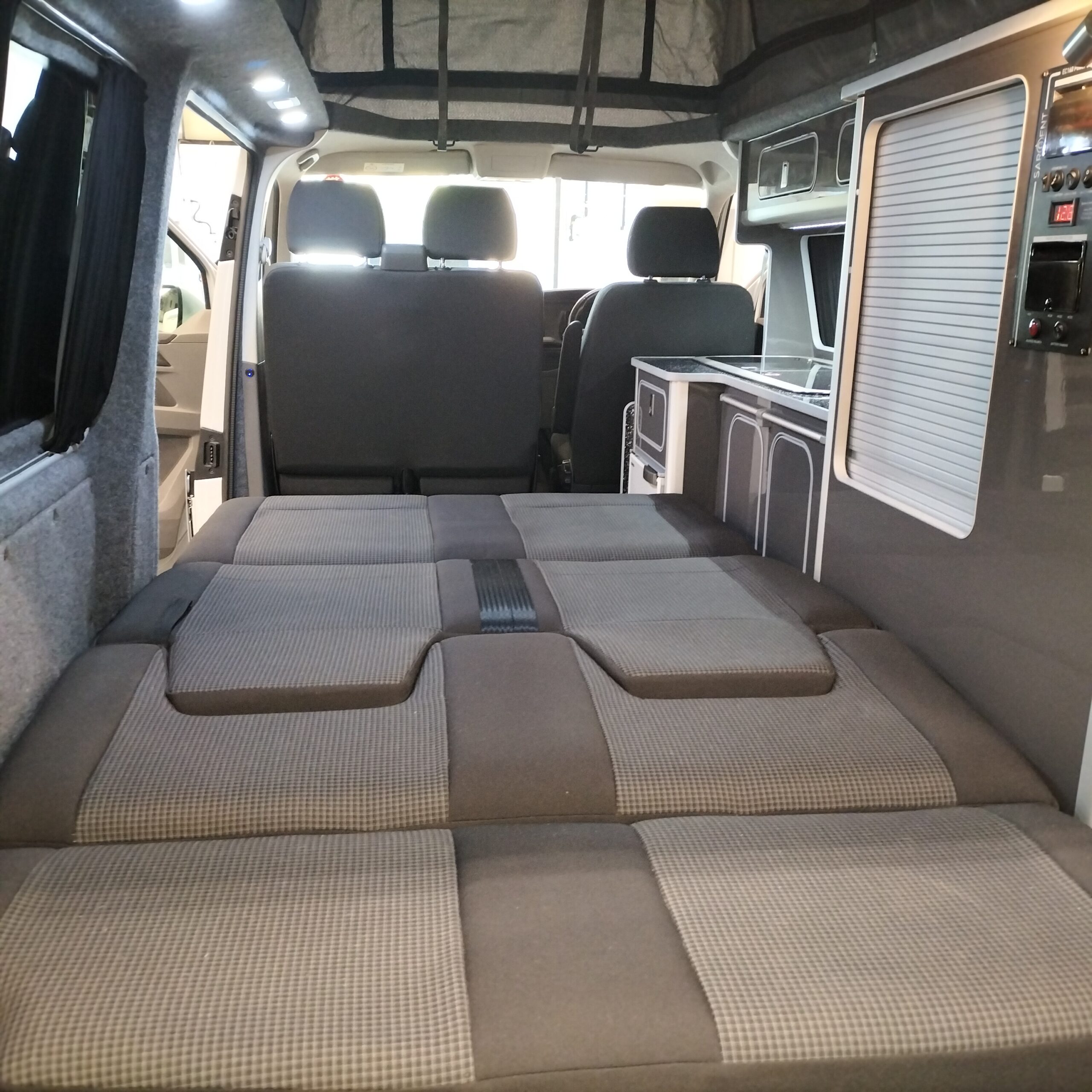 VOLKSWAGEN TRANSPORTER T28 STARTLINE POP-TOP CAMPERVAN **ABSOLUTELY ...