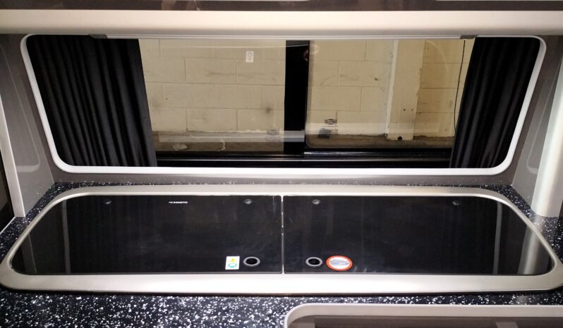 VOLKSWAGEN TRANSPORTER T28 STARTLINE POP-TOP CAMPERVAN **ABSOLUTELY STUNNING** full