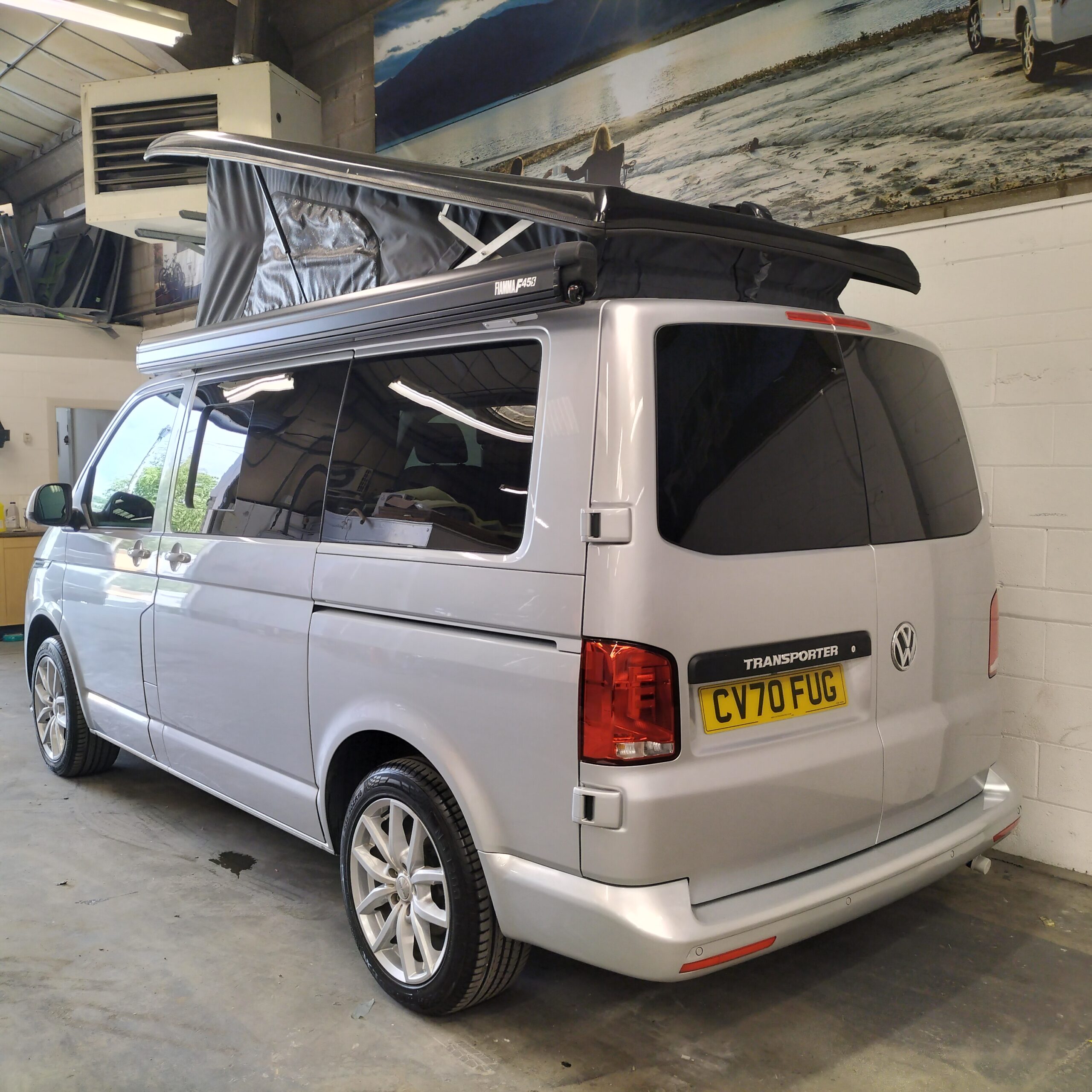 VOLKSWAGEN TRANSPORTER T28 STARTLINE POP-TOP CAMPERVAN **ABSOLUTELY ...