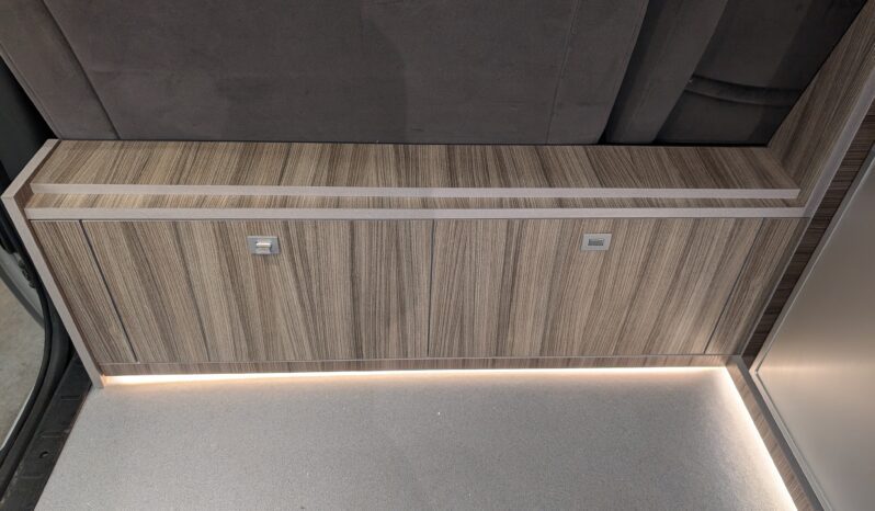 PEUGEOT EXPERT TEPEE SE 2.0 D AUTOMATIC POP-TOP CAMPEVAN BRAND NEW CONVERSION full