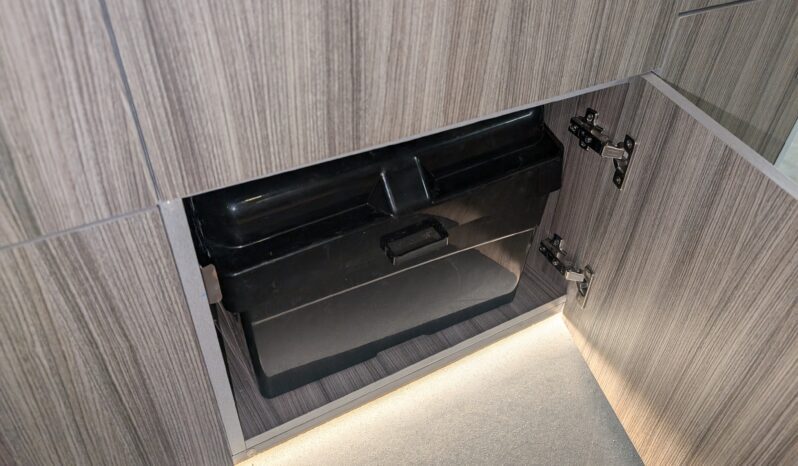 PEUGEOT EXPERT TEPEE SE 2.0 D AUTOMATIC POP-TOP CAMPEVAN BRAND NEW CONVERSION full