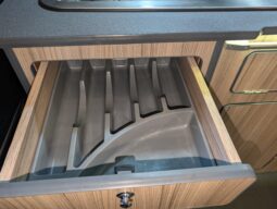 VW T6 T28 STARTLINE 4 BERTH POP-TOP CAMPERVAN CONVERTED BY BAY2 CAMPERS full