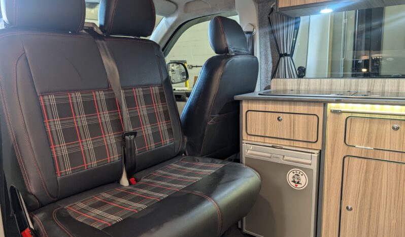 VW T6 T28 STARTLINE 4 BERTH POP-TOP CAMPERVAN CONVERTED BY BAY2 CAMPERS full