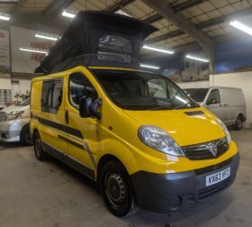 VAUXHALL VIVARO CDTI ECOFLEX POP-TOP CAMPERVAN, SUPERB NEARLY NEW CONVERSION