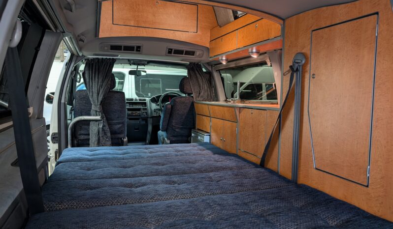 WELLHOUSE LEISURE TOYOTA GRANVIA HIGH TOP CAMPERVAN 2.7 PETROL AUTO WITH LPG full