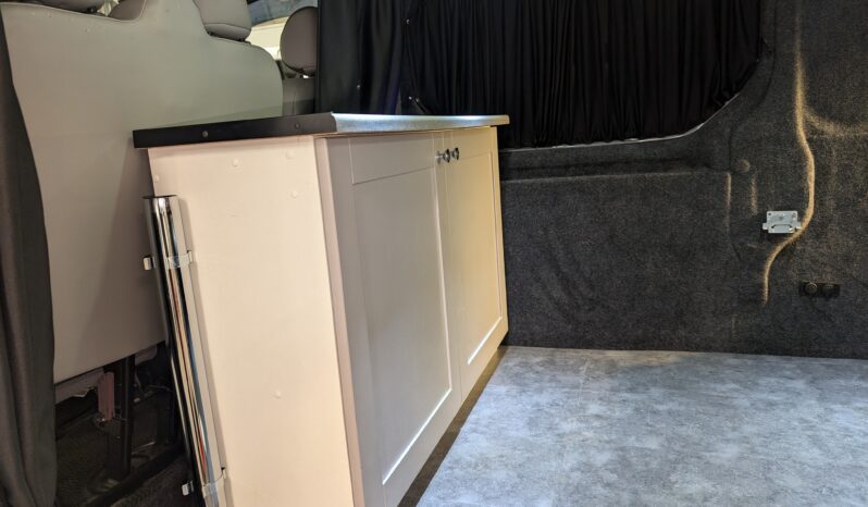 VAUXHALL VIVARO 2900 SPORTIVE LWB 2.0 CDTI CAMPER/DAY VAN, OUTSTANDING CONDITION full