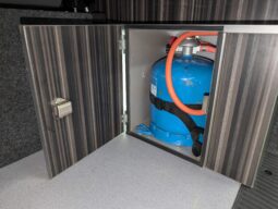 AUTOHAUS POP-TOP CAMPERVAN TRANSPORTER T32 STARTLINE**ABSOLUTELY STUNNUING** full