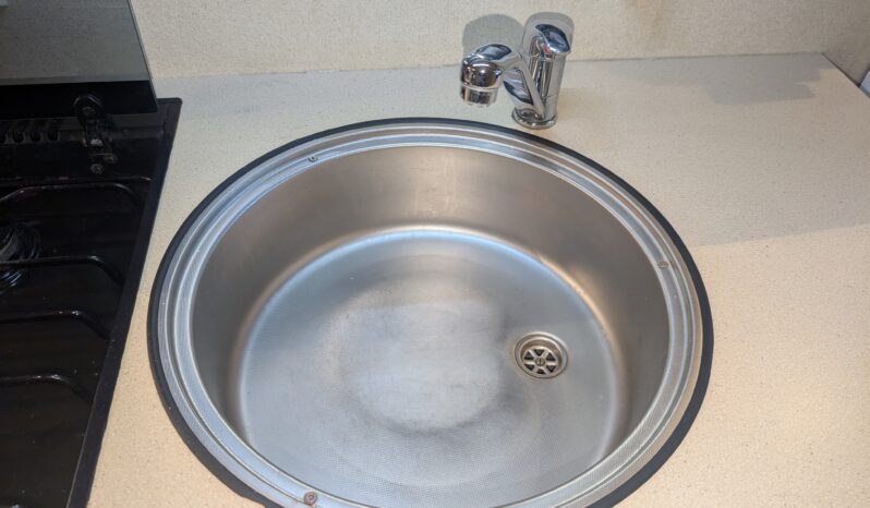 BESSACARR E520 2 BERTH REAR LOUNGE LOW PROFILE MOTORHOME FIAT DUCATO 2.3 DIESEL full