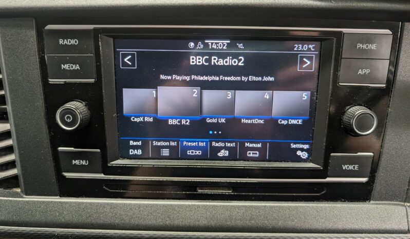 VOLKSWAGEN TRANSPORTER T28 STARTLINE2.0 TDI PANEL VAN, SUPERB TRHROUGHOUT full