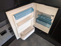 VW TRANSPORTER T30 102 TDI LWB POP-TOP CAMPERVAN, LOW MILES FULL SERVICE HISTORY full