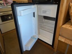 AUTOCRUISE PIONEER JOLLIET 2 BERTH MOTORHOME PEUGEOT BOXER 2.2HDI **FSH** full