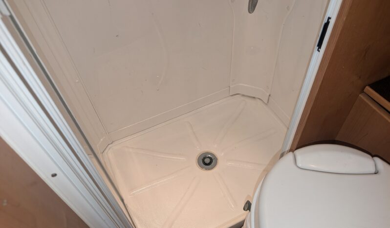 RAPIDO 9048DF 4 BERTH A CLASS MOTORHOME FIAT DUCATO 2300 *SUPERB THROUGHOUT* full