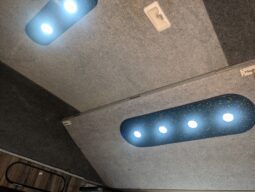 VAUXHALL VIVARO 2900 CDTI HIGH TOP SWB CAMPERVAN **FANTASTIC VALUE FOR MONEY** full