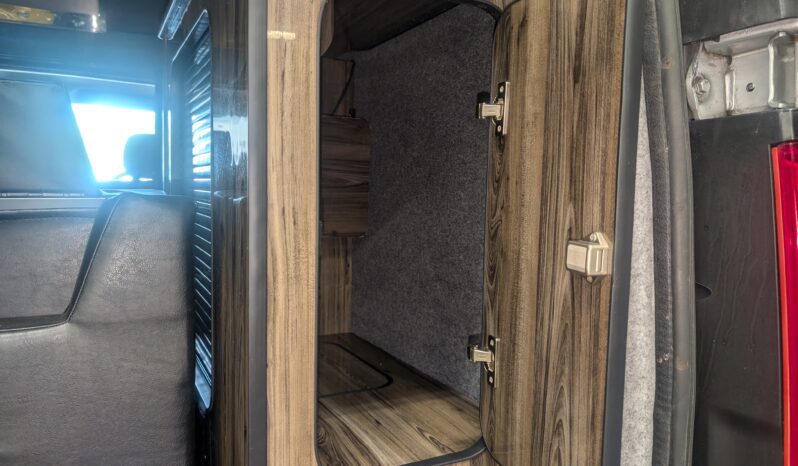 VAUXHALL VIVARO 2900 CDTI HIGH TOP SWB CAMPERVAN **FANTASTIC VALUE FOR MONEY** full