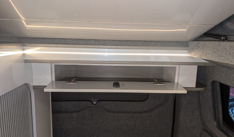 FORD TOURNEO CUSTOM 320 TITANIUM POP-TOP CAMPERVAN **BRAND NEW CONVERSION** full