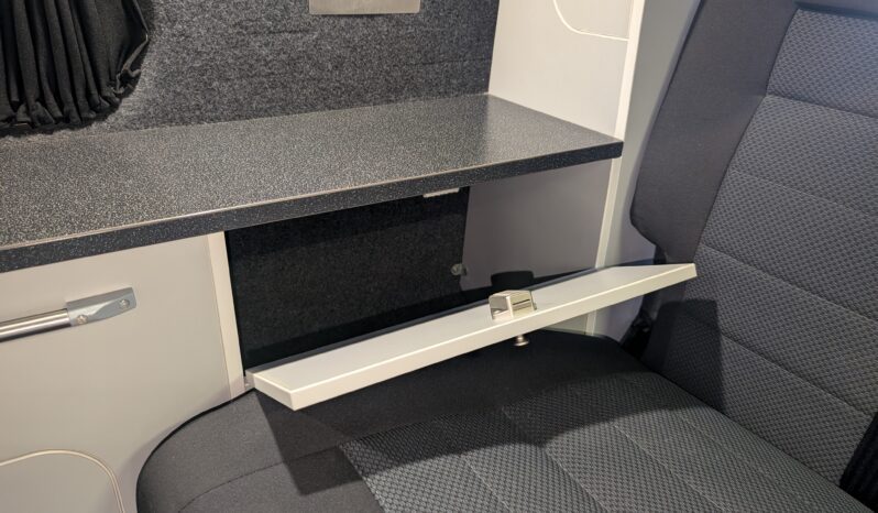 VW T5 T30 140 HIGHLINE VANSCAPE POP-TOP CAMPERVANN **STUNNING THROUGHOUT** full