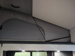 VW T5 T30 140 HIGHLINE VANSCAPE POP-TOP CAMPERVANN **STUNNING THROUGHOUT** full