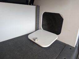 VW T5 T30 140 HIGHLINE VANSCAPE POP-TOP CAMPERVANN **STUNNING THROUGHOUT** full