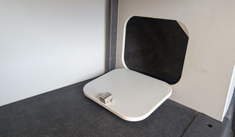 VW T5 T30 140 HIGHLINE VANSCAPE POP-TOP CAMPERVANN **STUNNING THROUGHOUT** full