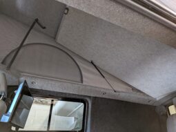 VW TRANSPORTER T5 T32 102 TDI LWB POP-TOP CAMPERVAN IN STUNNING CONDITION full