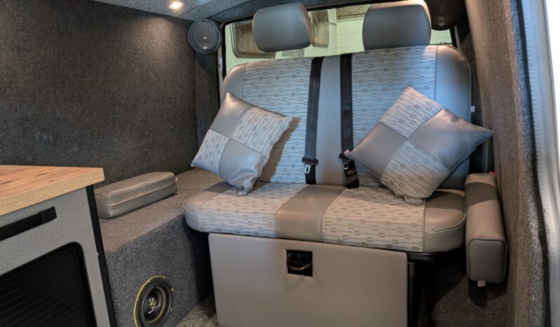 VW TRANSPORTER T5 T32 102 TDI LWB POP-TOP CAMPERVAN IN STUNNING CONDITION full