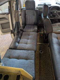 LEISUREDRIVE VIVANTE HIGH TOP CAMPERVAN VW T5 T28 130 TDI *STUNNING THROUGHOUT* full