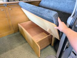 MAZDA BONGO AERO CITY RUNNER POP TOP CAMPERVAN full