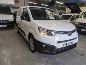 TOYOTA PROACE L1 CITY VAN, TWIN SLIDER, THREE SEATS 1.5d 100 **FANTASTIC VALUE**