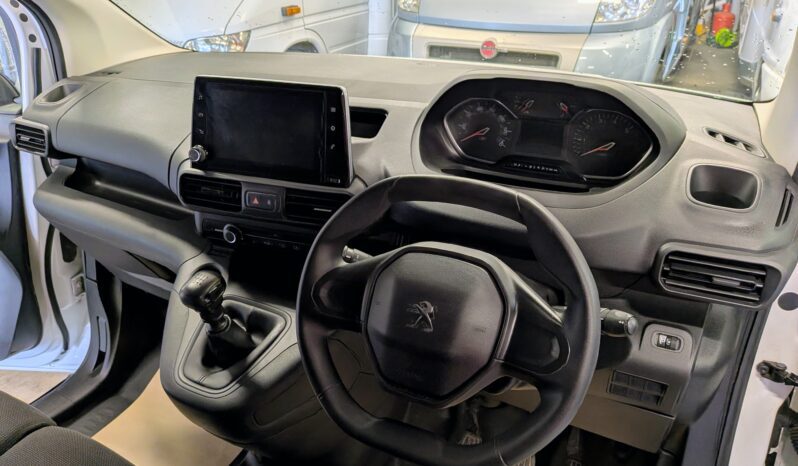 2022 PEUGEOT PARTNER PROFESSIONAL PREMIUM PANEL VAN *TIMING BELT JUST REPLACED* full