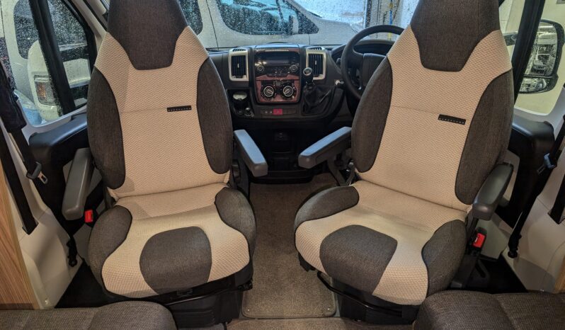 BESSACARR 442 LARGE 2 BERTH MOTORHOME FIAT DUCATO **SUPER LOW MILES!!** full
