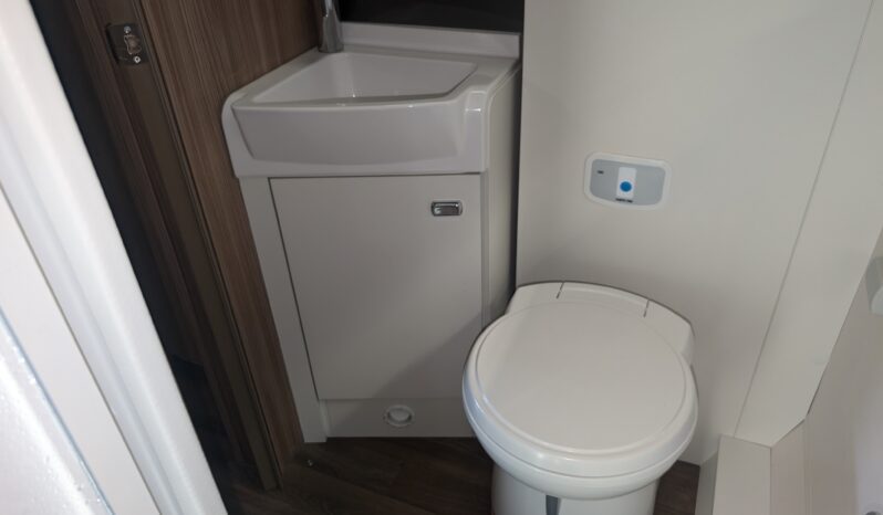 SWIFT ESCAPE 604 CELEBRATION FOUR BERTH MOTORHOME FIAT DUCATO **HUGE SPEC** full