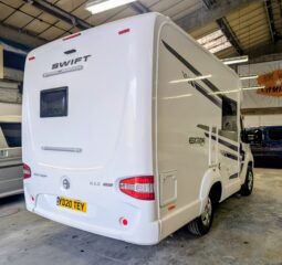SWIFT ESCAPE 612 TWO BERTH MOTORHOME FIAT DUCATO 2.3 **STUNNING MOTORHOME** full