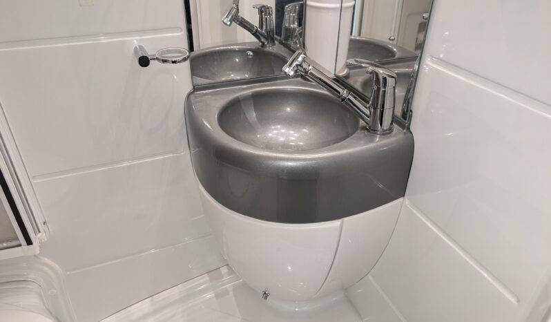 BESSACARR 496 SIX BERTH MOTORHOME FIAT DUCATO ** ONE OWNER SUPER LOW MILES!!** full