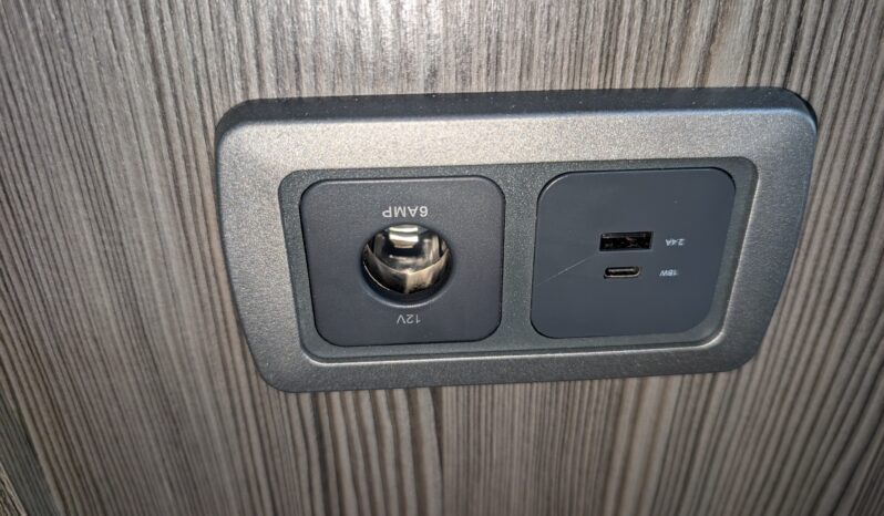 FORD TOURNEO GRAND CONNECT ZETEC MICRO CAMPERVAN **BRAND NEW CONVERSION** full