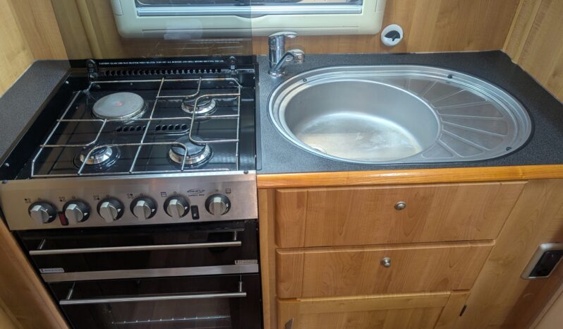 AUTOTRAIL TRACKER EKS SE 4 BERTH MOTORHOME FIAT DUCATO 130 M-JET ***ONE OWNER FROM NEW*** full