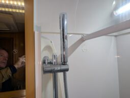 AUTOTRAIL TRACKER EKS SE 4 BERTH MOTORHOME FIAT DUCATO 130 M-JET ***ONE OWNER FROM NEW*** full