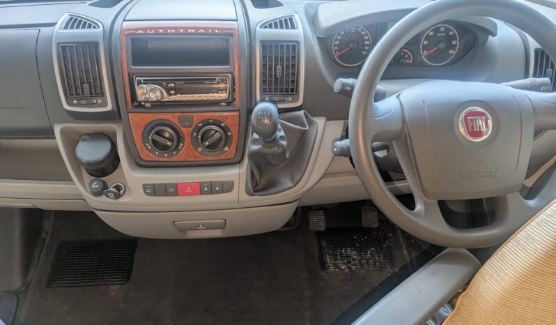 AUTOTRAIL TRACKER EKS SE 4 BERTH MOTORHOME FIAT DUCATO 130 M-JET ***ONE OWNER FROM NEW*** full