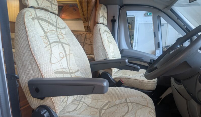 AUTOTRAIL TRACKER EKS SE 4 BERTH MOTORHOME FIAT DUCATO 130 M-JET ***ONE OWNER FROM NEW*** full