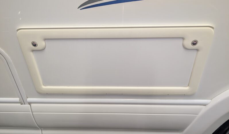 AUTOTRAIL TRACKER EKS SE 4 BERTH MOTORHOME FIAT DUCATO 130 M-JET ***ONE OWNER FROM NEW*** full