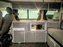 VW T6 T28 150BHP HIGHLINE POP-TOP 4 BERTH CAMBRIDGE CONVERSION CAMPERVAN, STUNNING THROUGHOUT full