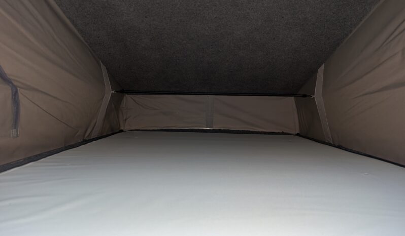 VW T6 T28 150BHP HIGHLINE POP-TOP 4 BERTH CAMBRIDGE CONVERSION CAMPERVAN, STUNNING THROUGHOUT full