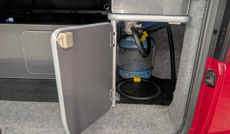 VW T6 T28 150BHP HIGHLINE POP-TOP 4 BERTH CAMBRIDGE CONVERSION CAMPERVAN, STUNNING THROUGHOUT full