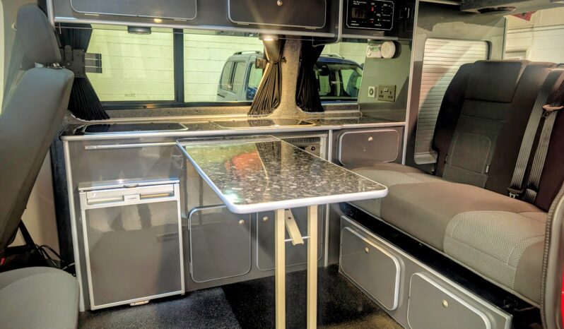 VW T6 T28 150BHP HIGHLINE POP-TOP 4 BERTH CAMBRIDGE CONVERSION CAMPERVAN, STUNNING THROUGHOUT full