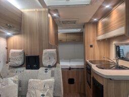 ELDDIS MAJESTIC 125 TWO BERTH MOTORHOME PEUGEOT BOXER 2.2 **ONE OWNER** full