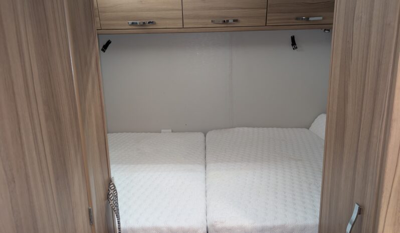 ELDDIS MAJESTIC 125 TWO BERTH MOTORHOME PEUGEOT BOXER 2.2 **ONE OWNER** full