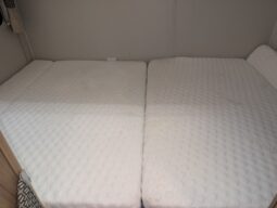 ELDDIS MAJESTIC 125 TWO BERTH MOTORHOME PEUGEOT BOXER 2.2 **ONE OWNER** full