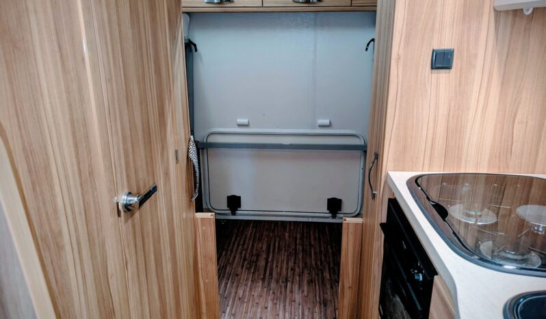 ELDDIS MAJESTIC 125 TWO BERTH MOTORHOME PEUGEOT BOXER 2.2 **ONE OWNER** full